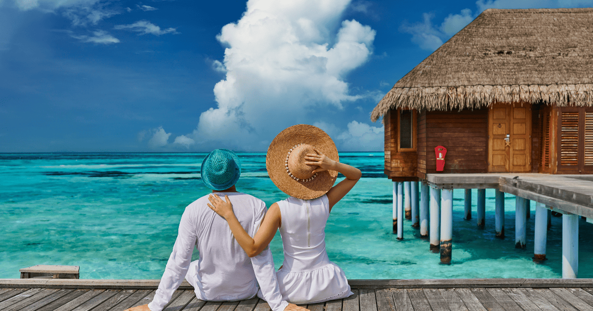 Will record booking volumes steer Carnival shares higher?