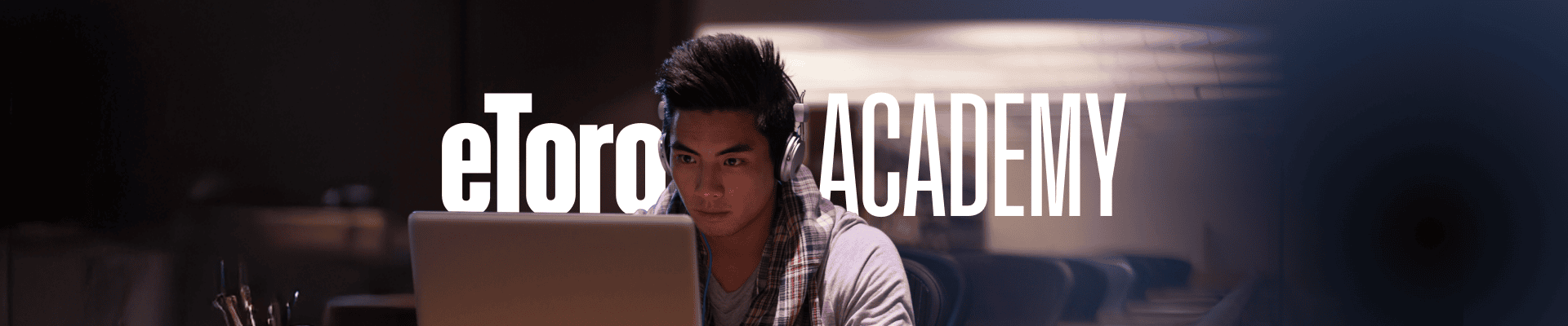 <strong>eToro Academy</strong> desktop image